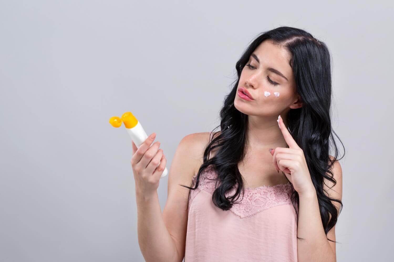 Melhor protetor solar para manchas no rosto: os 10 melhores em 2026